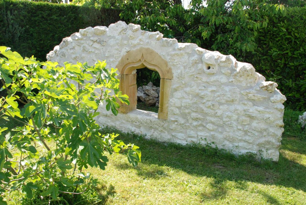 Chambre D'Hotes "Les Paturelles" Fougeres-sur-Bievre エクステリア 写真
